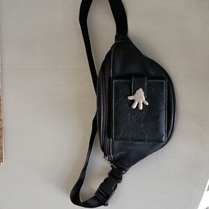 Disney VTG  fanny pack purse